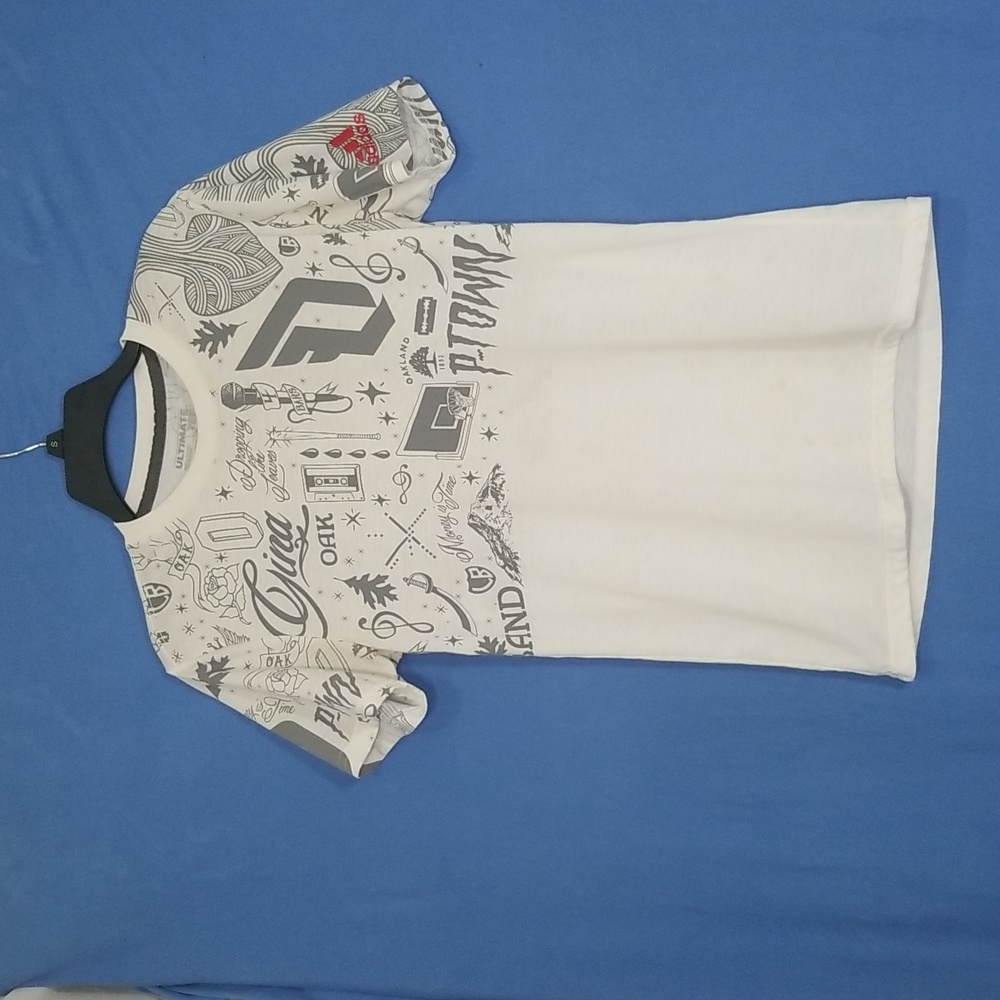 Adidas Men's White with Gray Graphics T-shirt Size S